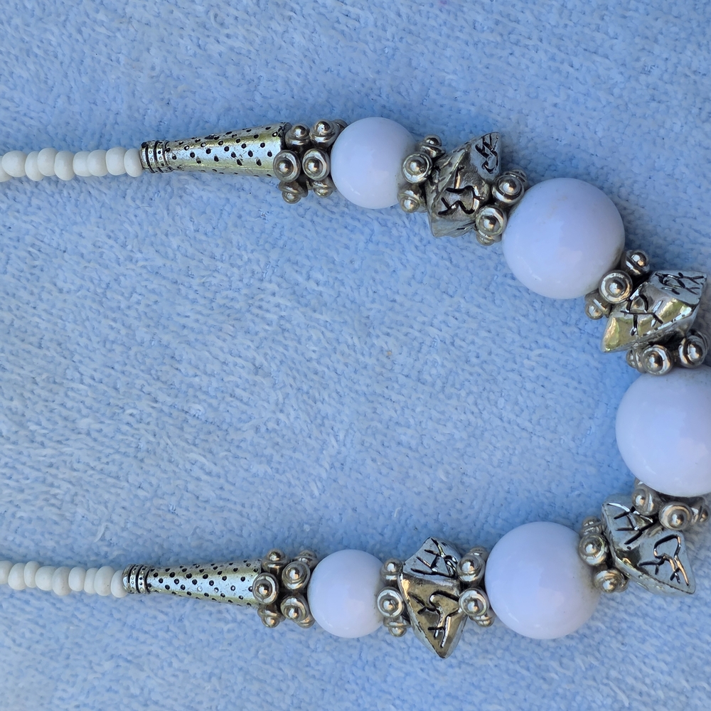 Elegant Silver and White Beaded Necklace